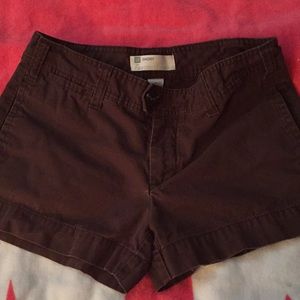 Gap shorts